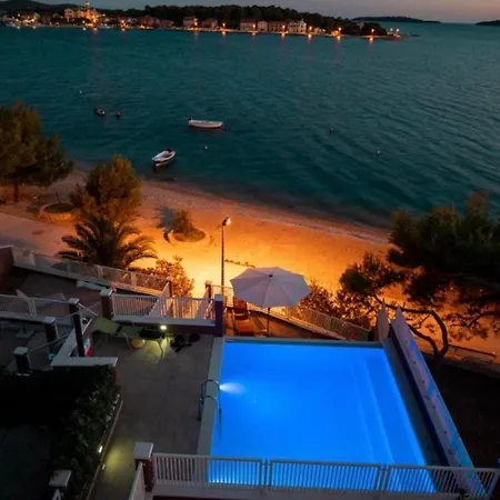 Pinna Nobilis Moma Level 1 Brodarica (Sibenik-Knin)